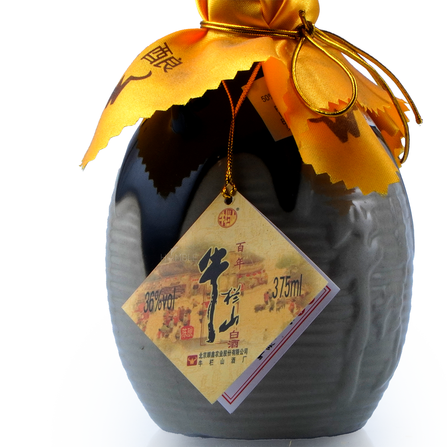 Beijing Niu lan Shan Bai Nian Er Guo Tou Chinese Baijiu 375ml 北京牛栏山百年二锅头酒