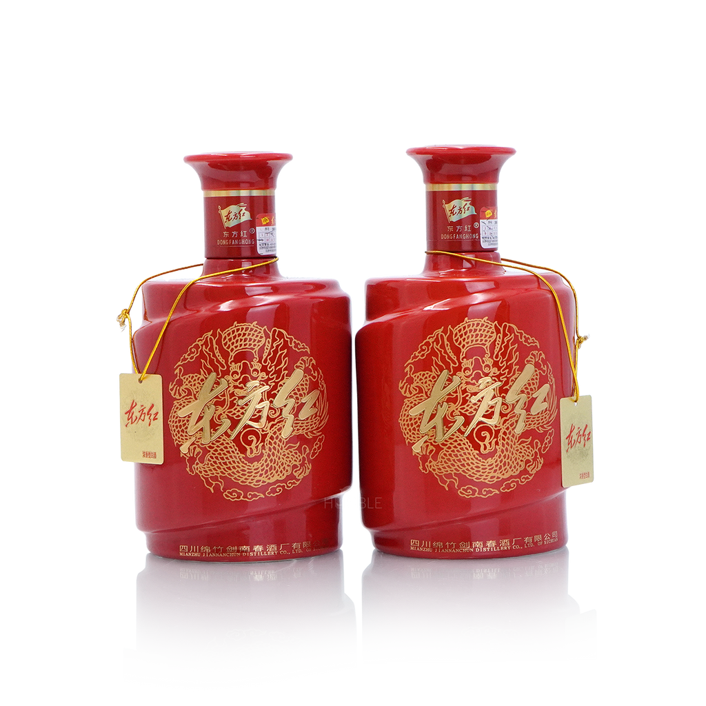 Jian Nan Chun - Dong Fang Hong Chinese Baijiu 500ml*2 剑南春 东方红 2瓶礼盒装